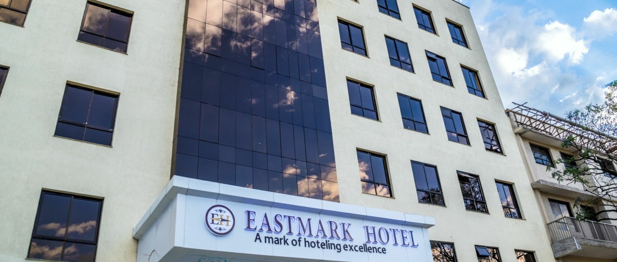 נקורו Eastmark Hotel מראה חיצוני תמונה